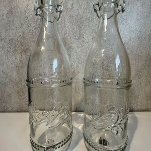 Set of 2 Clear Embossed Glass Swing-Top Bottles Floral Design Water Refill